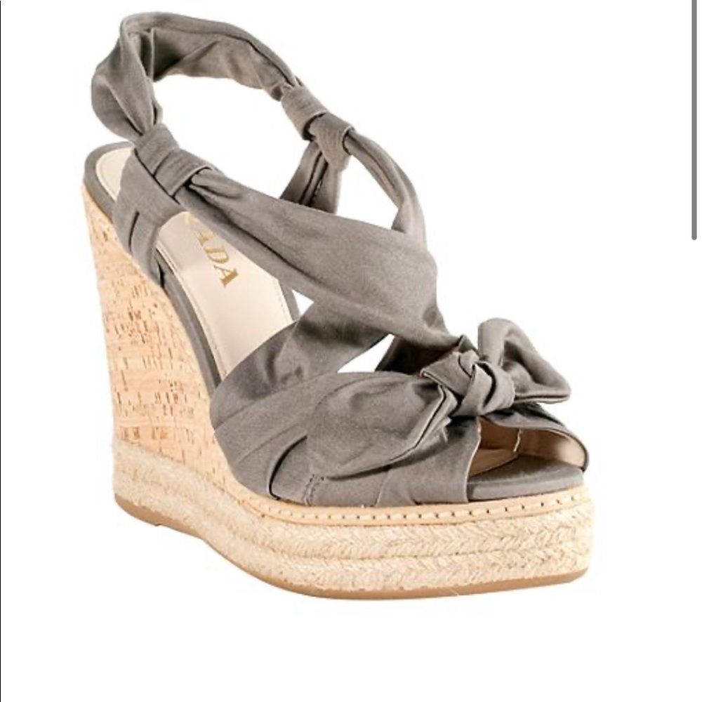 Prada bow cork wedges - Picture 9 of 9